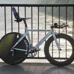 9,45 kg - Louis Garneau TT 8.0