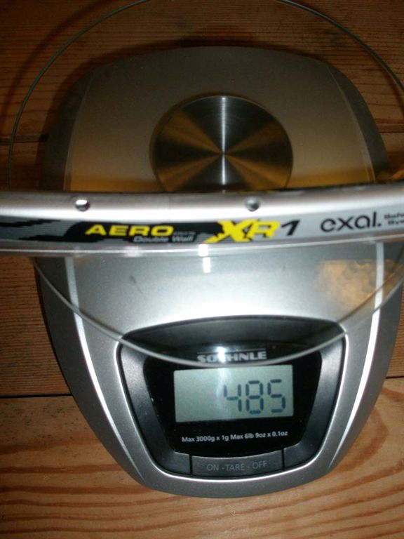 Exal Aero 28L.