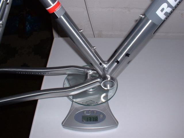 Red Bull Scandium Pro 18 Zoll inkl. Schaltauge