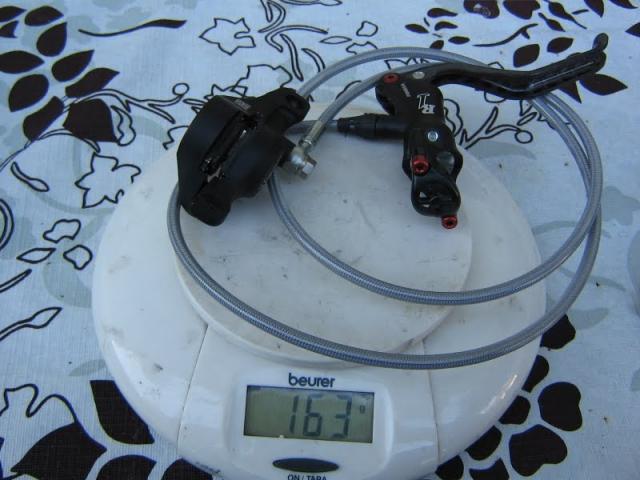 Formula R1 Carbon front