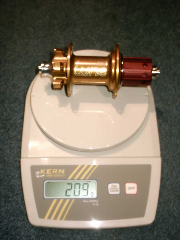 Tune Kong Superscharf 28L.